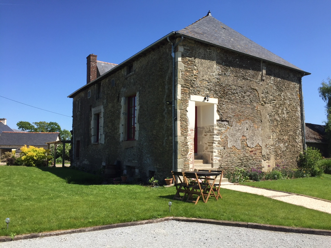 Rénovation d'un manoir dans la campagne de Vitré (35)